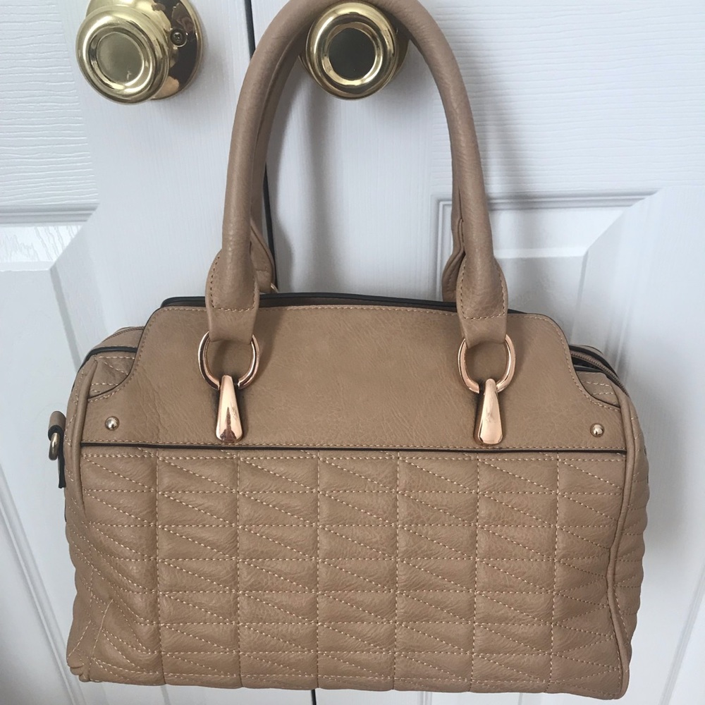 Black Rivet bag. Gently used